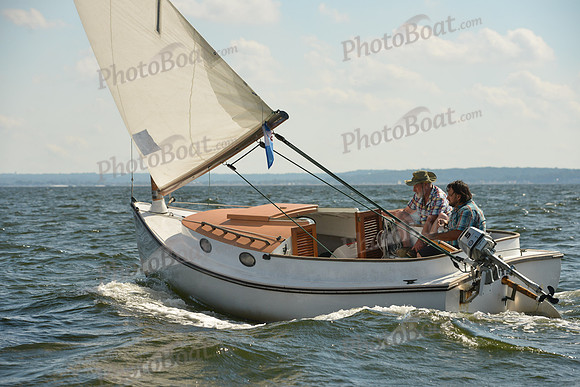 2015 IHYC Classic Yacht Regatta 770