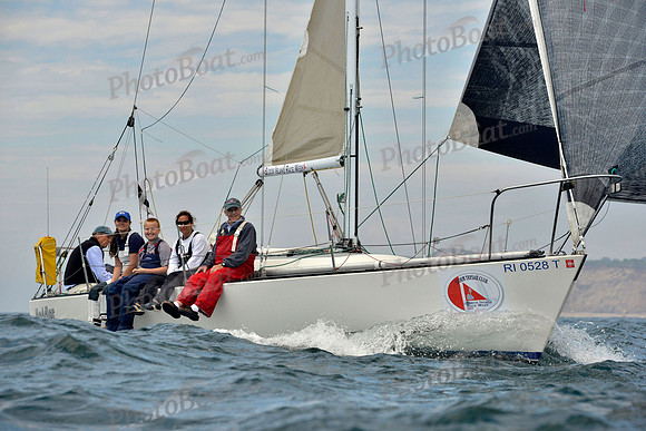 2017-Block-Island-Race-Week-D_0441