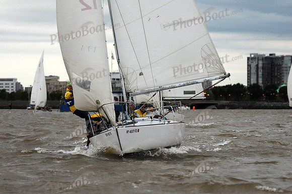 2011 NY Architects Regatta 321