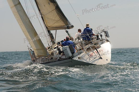 2010_Newport_Bermuda 302