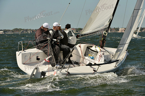 2016 J70 Midwinters A_1000