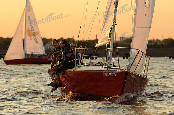 2012 NY Architects Regatta 909