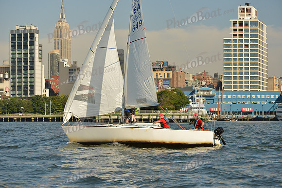 2015 NY Architects Regatta A 773