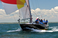 2012 Newport Bermuda 305