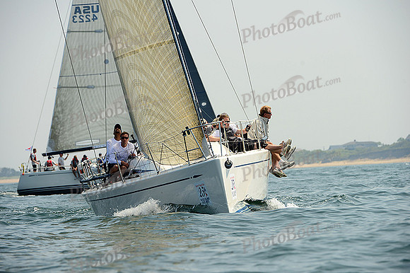 2013 Block Island Race Week B 2689