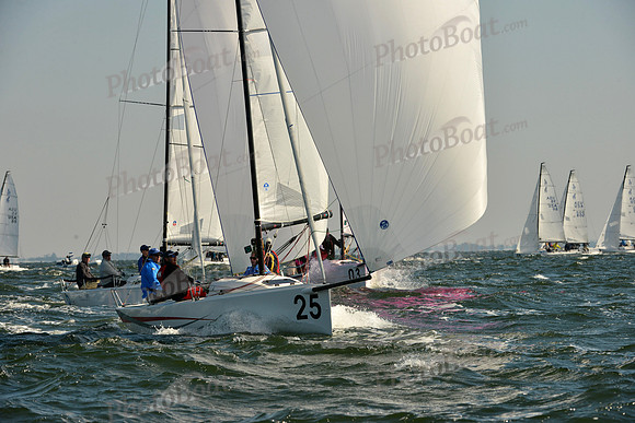2016 J70 Midwinters C_0096