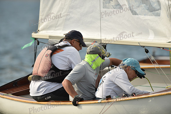 2018 Thistle Nationals C_1017