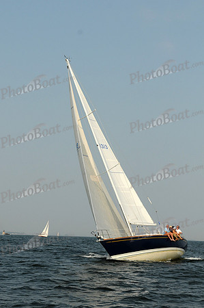 2011 Vineyard Race B 869