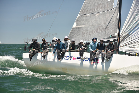 2023 Figawi 2125
