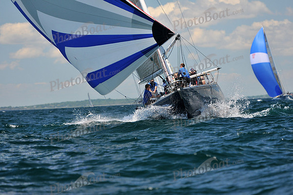 2012 Newport Bermuda 689