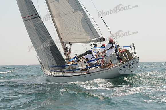 2010_Newport_Bermuda 366