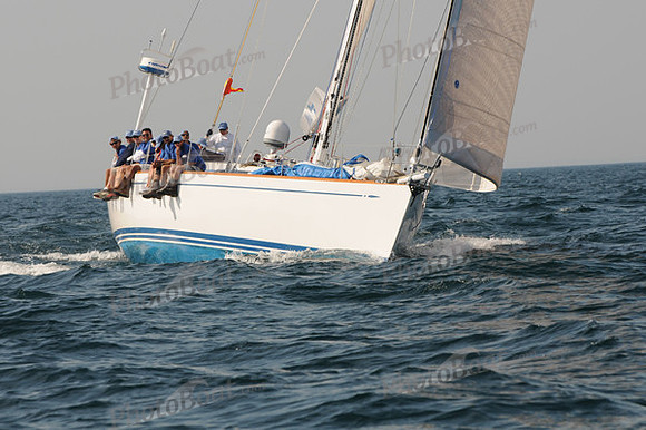 2010_Newport_Bermuda 2042
