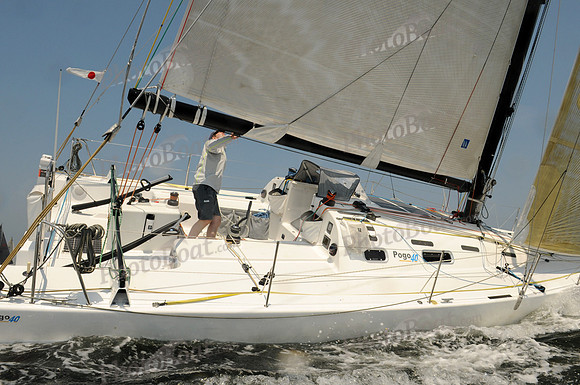 2011 Block Island Race A 1308