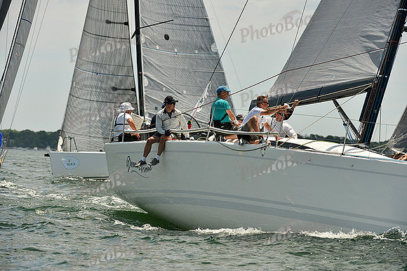 2015 NYYC Annual Regatta C 667