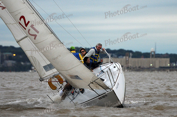 2011 NY Architects Regatta 437