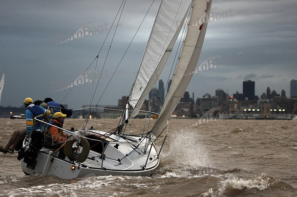 2011 NY Architects Regatta 751