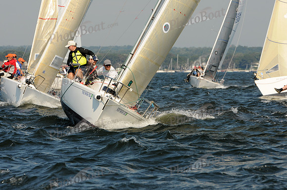 2011 J80 NAs A 069