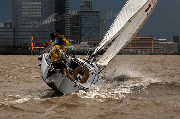 2011 NY Architects Regatta 726