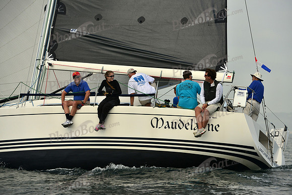 2015 Block Island Race Week A1 375