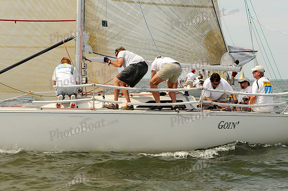 2011 Southern Bay RW A 820