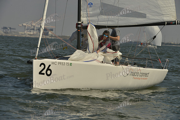 2016-2017 Quantum J70 Winter Series III_1074