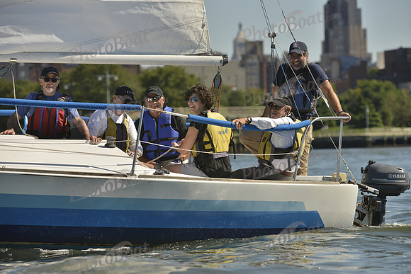 2016 NY Architects Regatta_0097