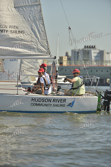 2016 NY Architects Regatta_0357