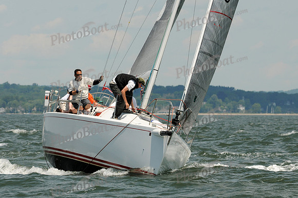 2012 CPYC One Design 735