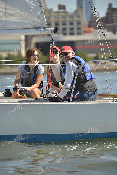 2016 NY Architects Regatta_0062