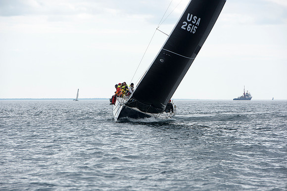 2019 Chicago to Mackinac G_2251-byPhotoBoat