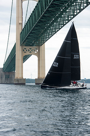 2019 Chicago to Mackinac G_2243-byPhotoBoat
