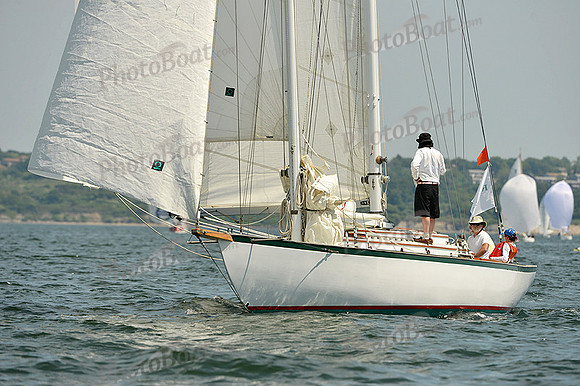 2015 NYYC Annual Regatta E 581