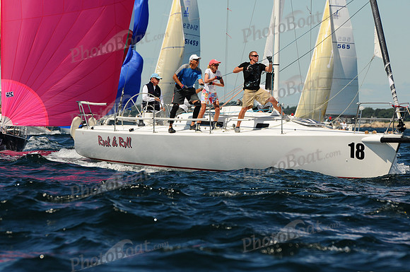 2011 J105 NAs A 562