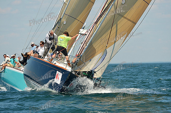 2015 Block Island Race Week G 911