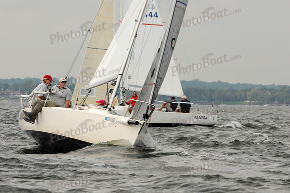 2011 J80 NAs A 881
