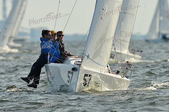 2015 J70 Winter Series B 1111