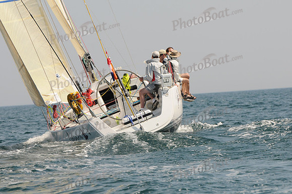 2010_Newport_Bermuda 1190