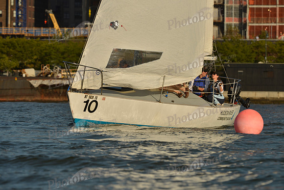2016 NY Architects Regatta_0979