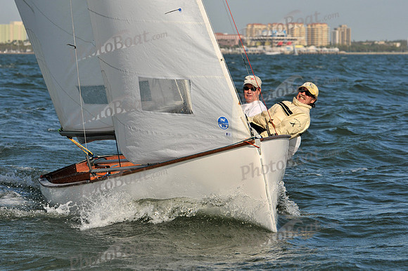 2012 Thistle Midwinters B 086