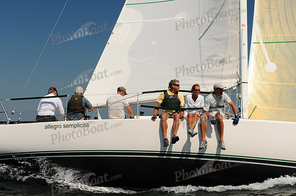 2011 J105 NAs B 216
