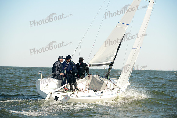 2016 J70 Midwinters B_0222