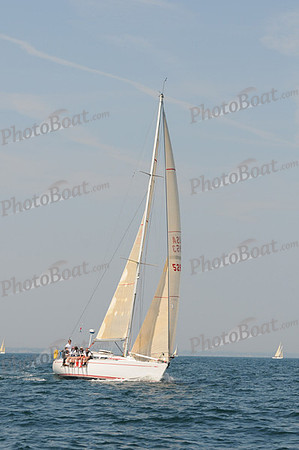 2010_Newport_Bermuda 1112