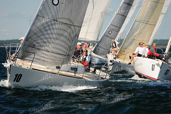 2011 J105 NAs B 463