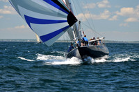 2012 Newport Bermuda 690