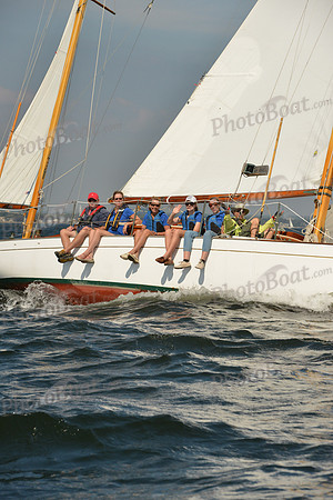 2015 IHYC Classic Yacht Regatta 404