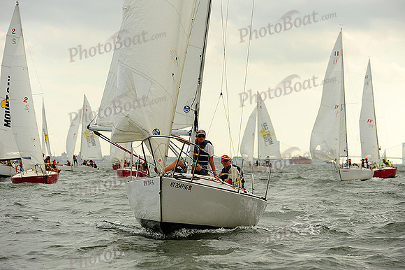 2014 NY Architects Regatta 710