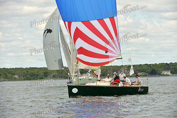 2015 NYYC Annual Regatta C 320