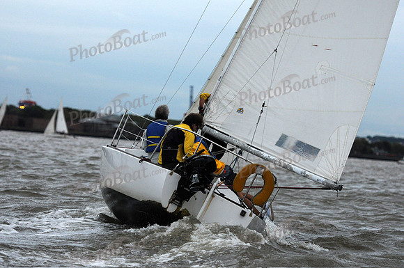 2011 NY Architects Regatta 583
