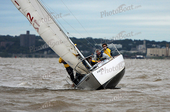 2011 NY Architects Regatta 433