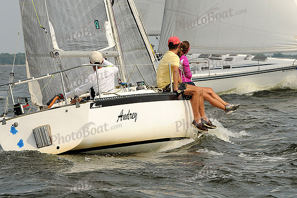 2012 Gov Cup A 687